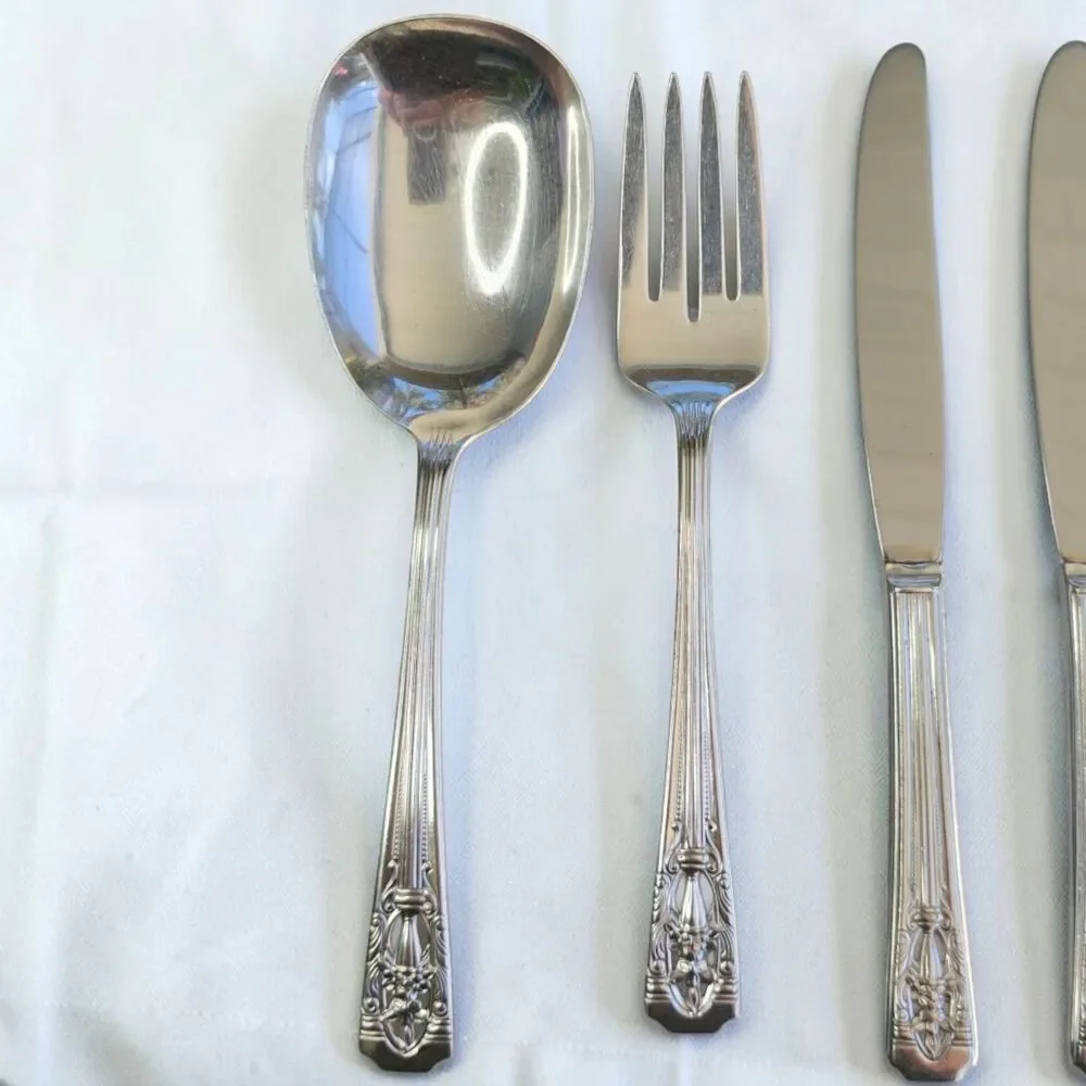 42 Pc Wallace Filigree Harmony House Plate AA+ Flatware Utensils | Service for 6